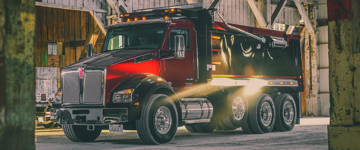 Kenworth T880 parked in old warehouse